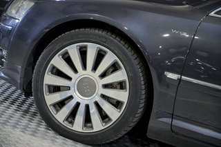 Audi A8 6.0 Quattro Tiptronic