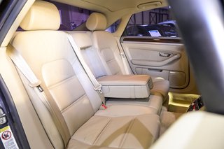 Audi A8 6.0 Quattro Tiptronic
