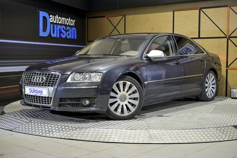 Audi A8 6.0 Quattro Tiptronic - foto 1