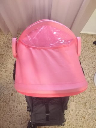 Carrito de bebé plegable
