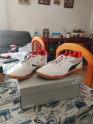 Lote de dos Zapatillas Hombre Blancas
