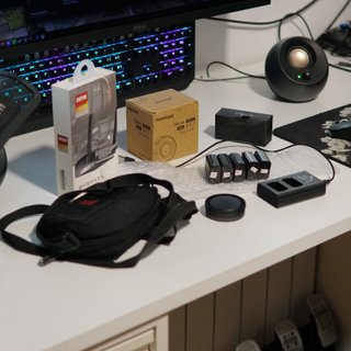 Sony Alpha a6000 con Jaula Accesorios y Objetivos