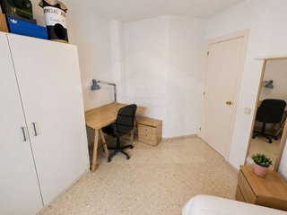 Piso en venta en El Cónsul - Ciudad Universitaria en Málaga