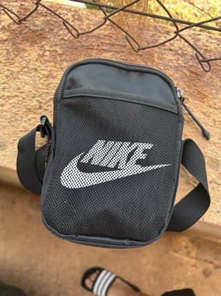 Bandolera Nike Negra