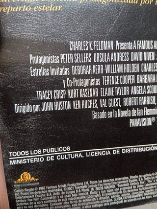 Película VHS , CASINO ROYALE, buen estado