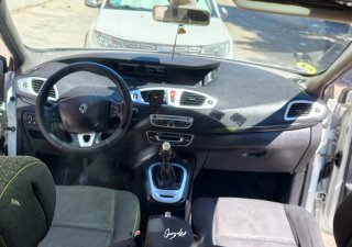 Renault Grand Scenic 2010