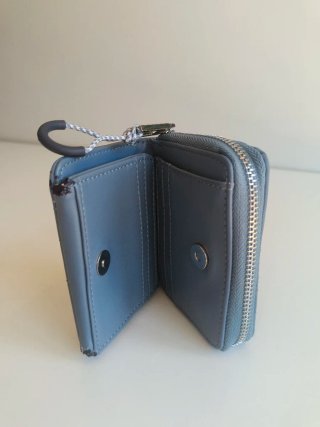 Cartera mujer azul con cierre cremallera