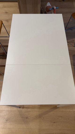 Mesa extensible blanca