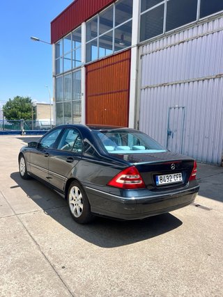 Mercedes-Benz Clase C 2003