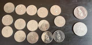 Monedas baht tailandés