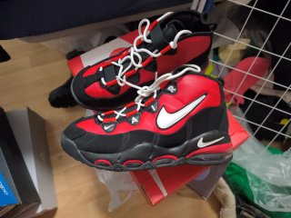 Nike Air More Uptempo Rojo/Negro