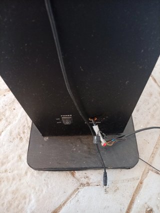 Torre de CDs, radio, bluetooth...