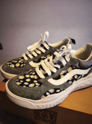 Vans Ultrarange Neo V3 floral azul talla 39