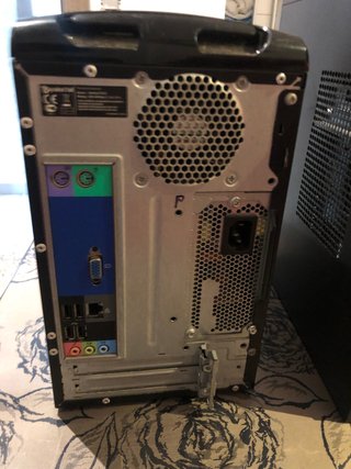 Packard Bell PC Torre Negra