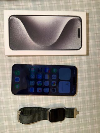 iPhone 15 Pro Max 512GB Plata + Apple Watch