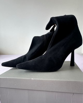 Botines negros tacón fino talla 41