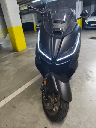 Zontes 125d Scooter Negra