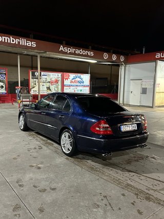 Mercedes-Benz Clase E 2005