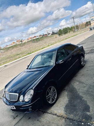 Mercedes-Benz Clase E 2005
