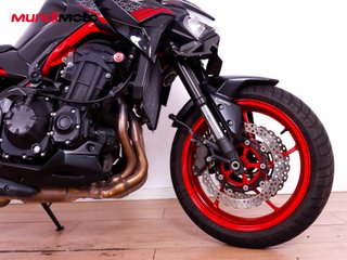 KAWASAKI Z 900