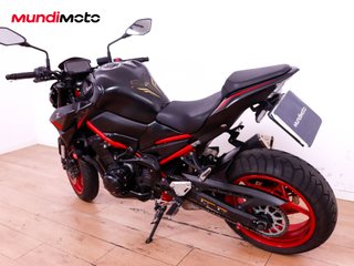KAWASAKI Z 900