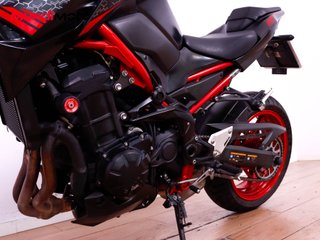 KAWASAKI Z 900