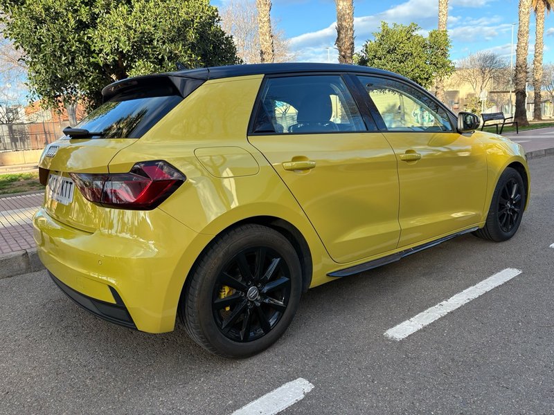 Audi A1 2019 - foto 1
