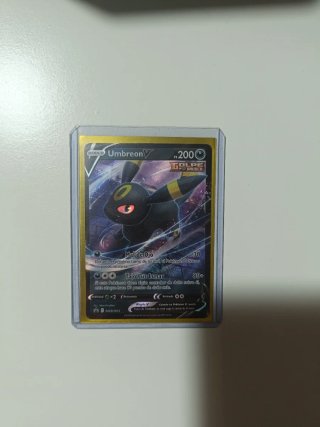 Carta Pokémon Umbreon V - SWSH203
