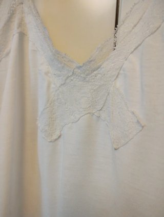 Top lencero blanco encaje talla M
