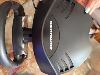 Volante Thrustmaster PC y PS3