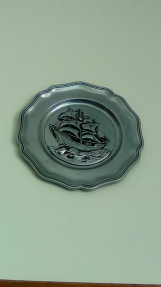 Peca decorativa figura em oraçao