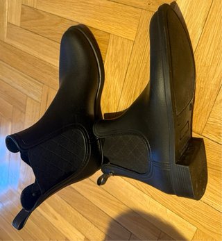 Botas de agua negras