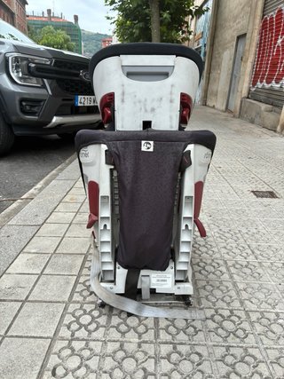 Silla coche niño marca Romer Brita