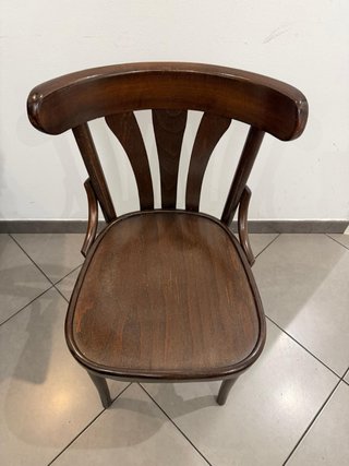1450€ 43 sillas  y 15 Tableros Bar/Cafetería