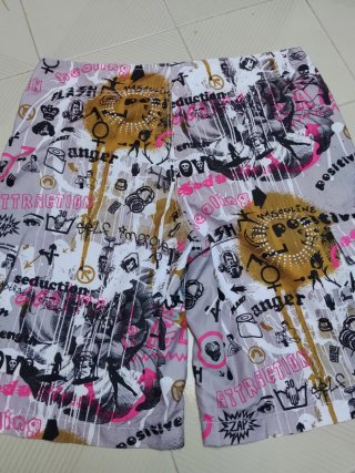 Pantaloncini uomo fantasia grafica