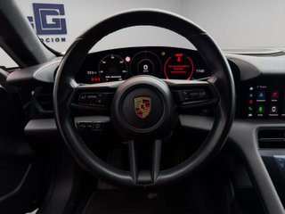 Porsche Taycan -