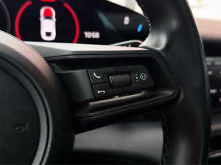 Porsche Taycan -