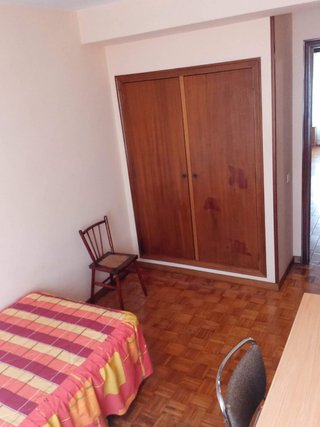 Se alquila piso por habitaciones, curso 2026/27