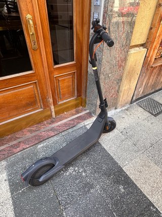 Patinete Eléctrico con Documentación