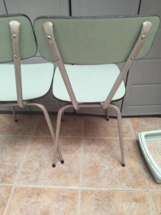 Juego de 2 sillas de cocina vintage