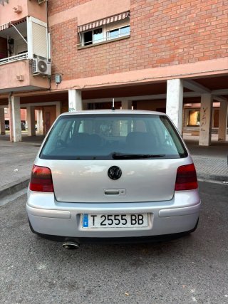 Volkswagen Golf 2000
