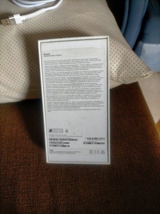 iPhone 11 64GB Apple