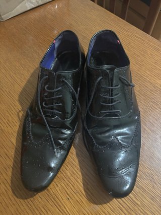 Zapatos de cuero negros