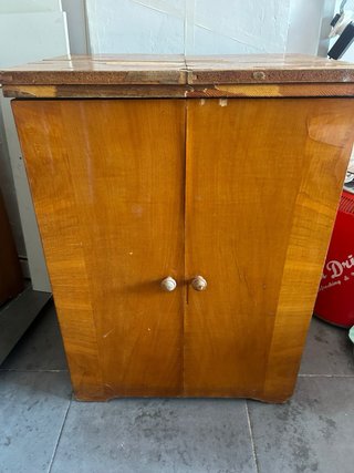 Máquina de coser Singer antigua