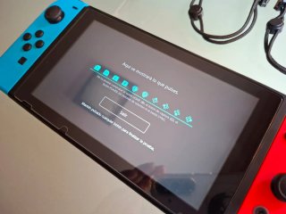 Consola Nintendo Switch Azul y Rojo