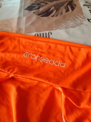 Pareo arancione
