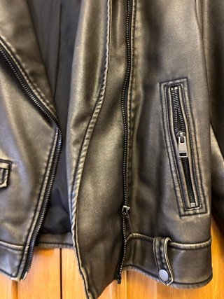 Cazadora Biker Bershka Negra