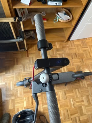 Patinete Xiaomi M365 con cargador ycasco incluido