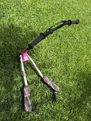 Patineta Trywil rosa y negra