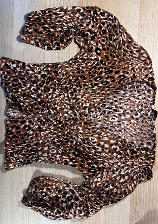 Blusa Estampado animal print -Talla S